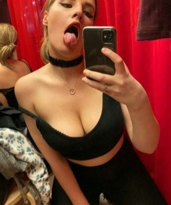 Алина, 24
